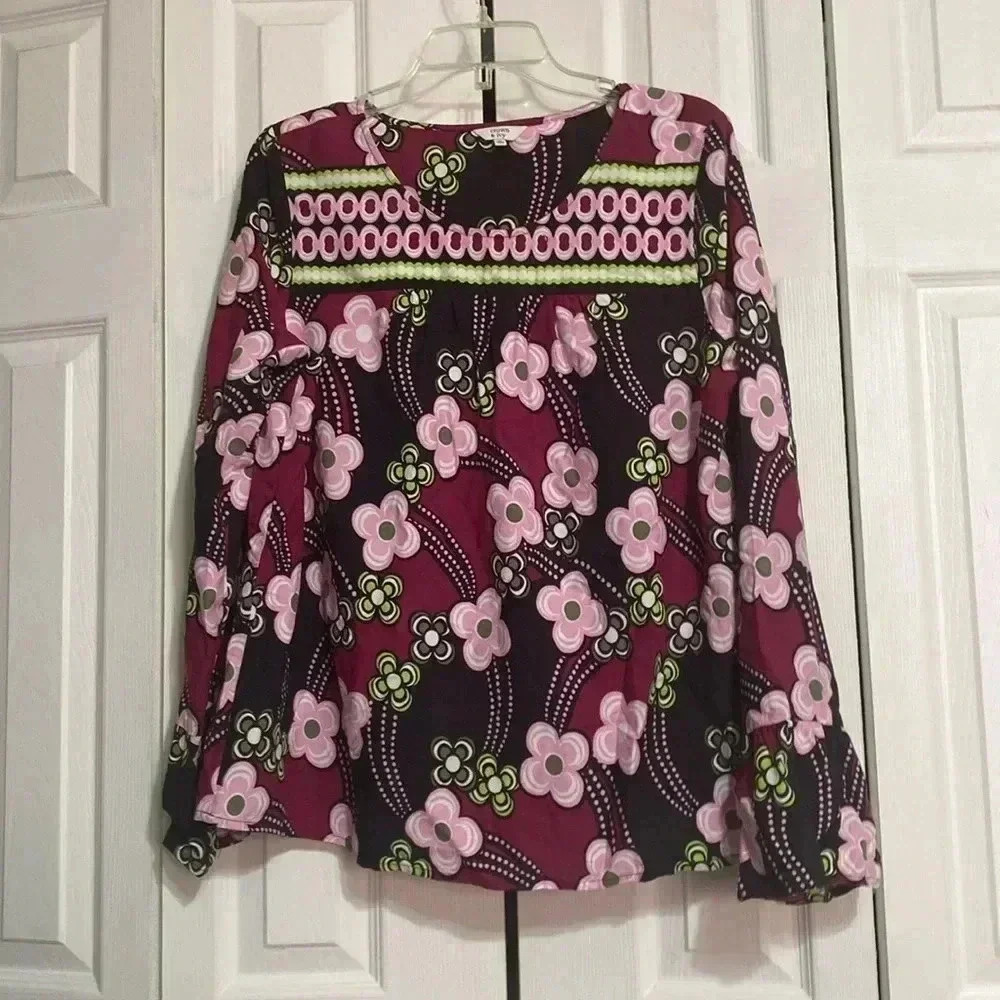 Crown & Ivy floral smock top shirt blouse